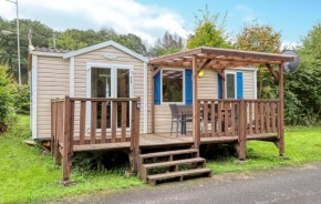 2 Bedroom Gorgeous StaCaravan In Irrhausen